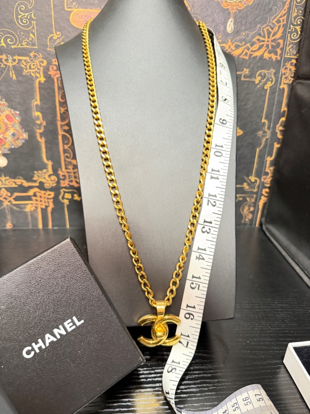 CHANEL Double Turnlock Charm Gold Chain Necklace 97P - Picture 5 of 8